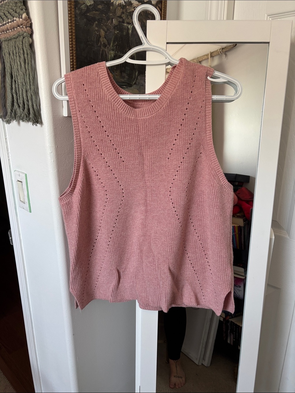 Pink Knit Sleeveless Women's Top